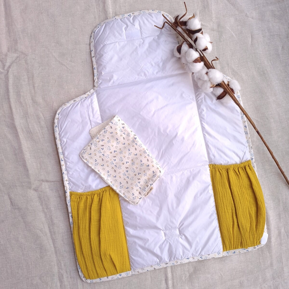 Cambiador Paseo Mustard